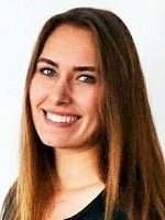 Попова Оксана Евгеньевна